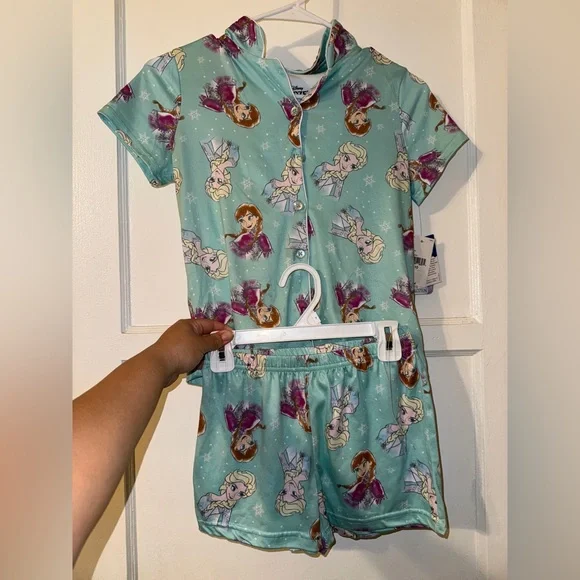 Frozen Girl Pajama set sz 10 NWT - Picture 2 of 3